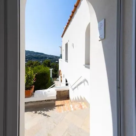 Villa Sorrentovibes - Elegant In Infinity Pool & Design